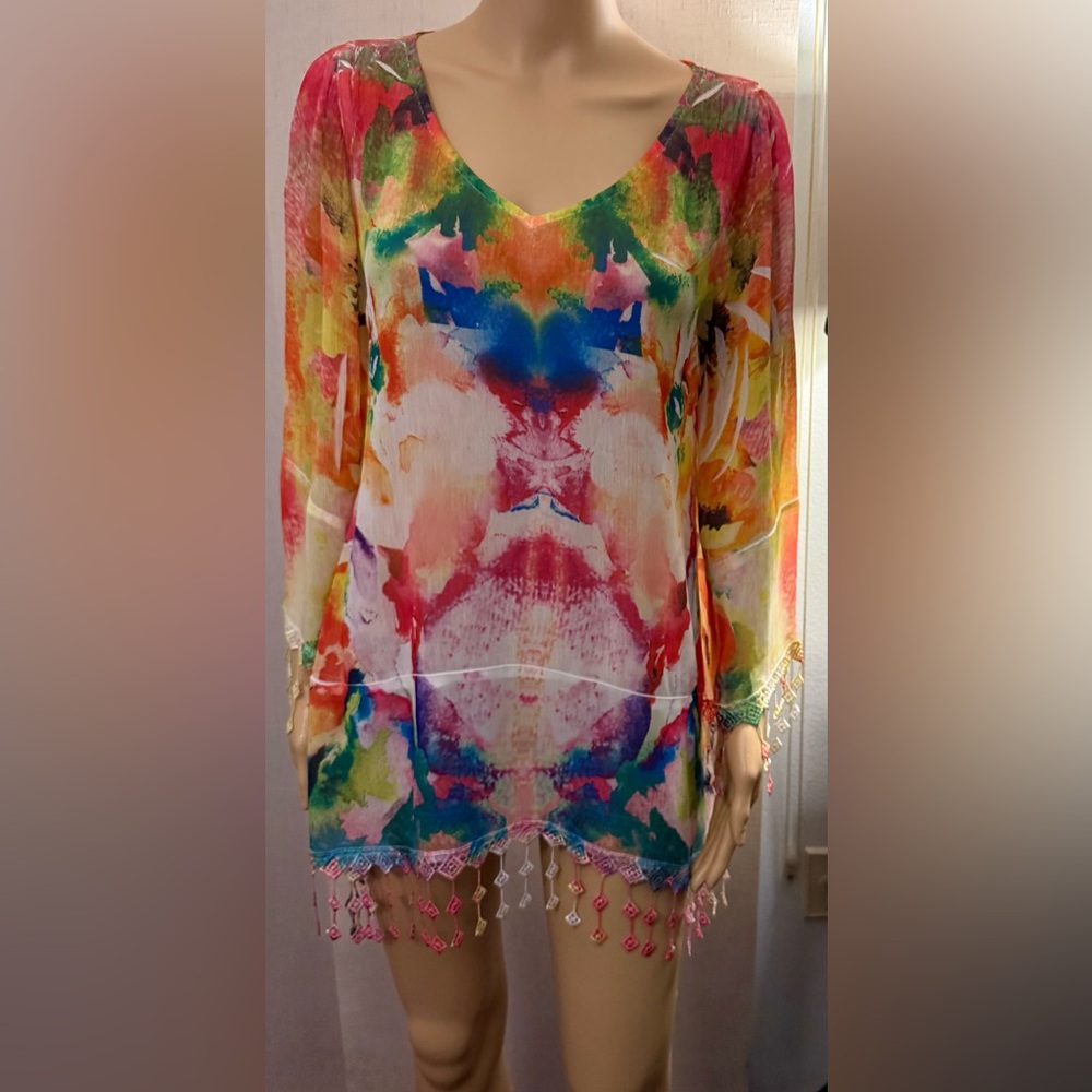 Hughkaby Sienna Roze, Inc. Beautiful, rainbow scarf blouse. Sz. M